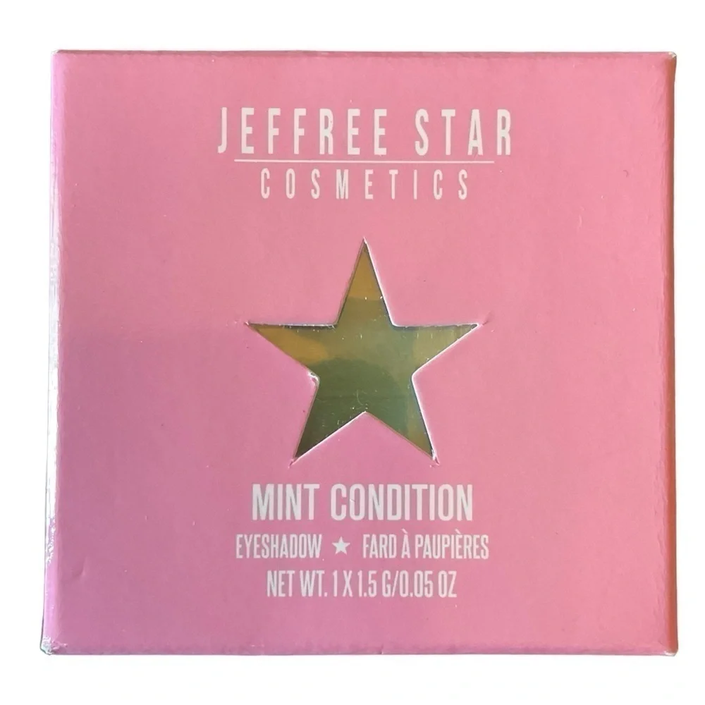 Jeffree Star Artistry Single Pan Eyeshadow in the color Mint Condition